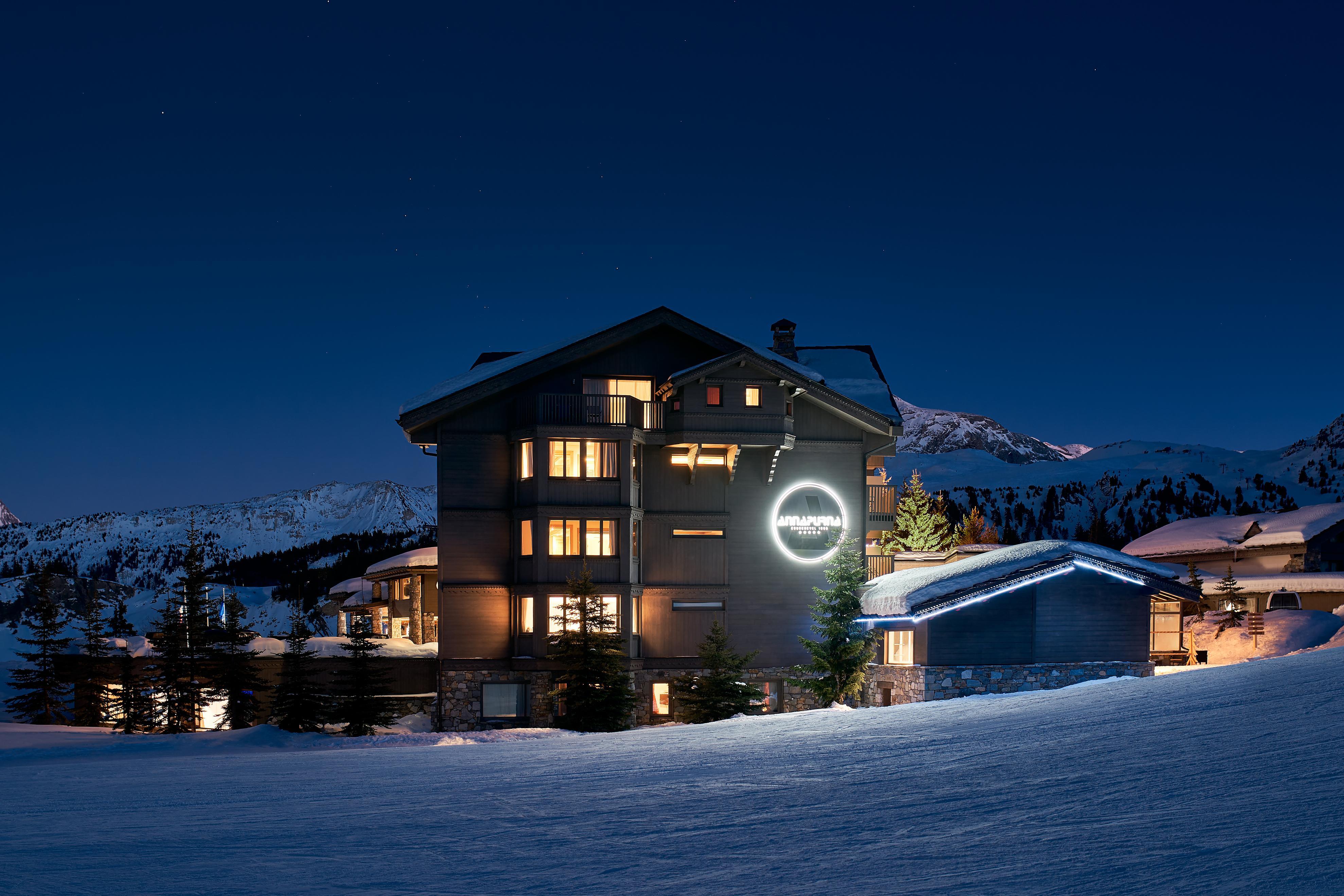 Hotel Annapurna كورشوفيل المظهر الخارجي الصورة